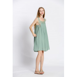 Robe d'été unie vert pastel