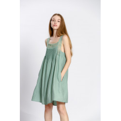 Robe d'été unie vert pastel