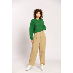 Pull uni en maille torsadée