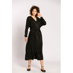 Robe longue unie satinée