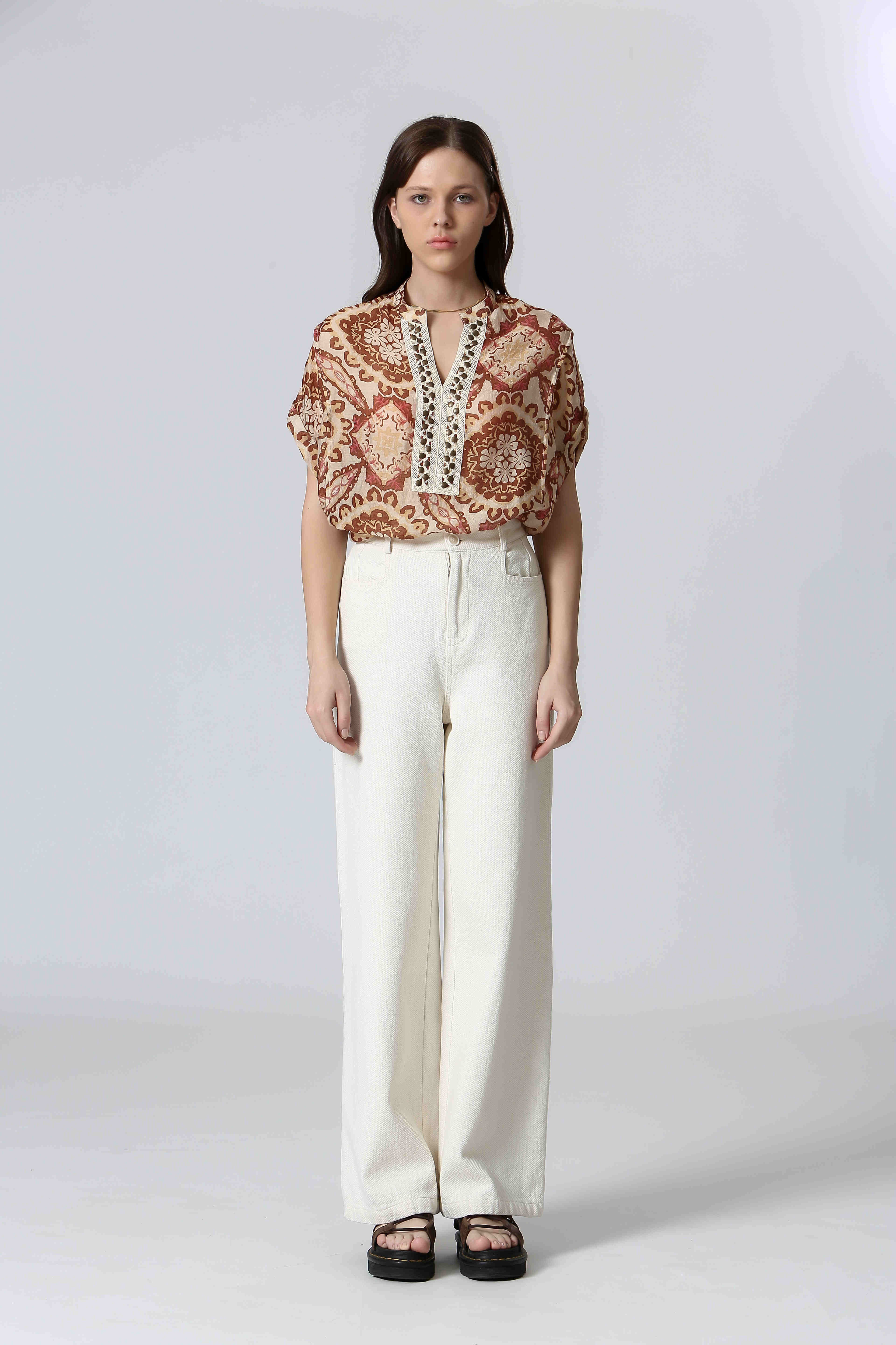 Blouse imprimée plastron...