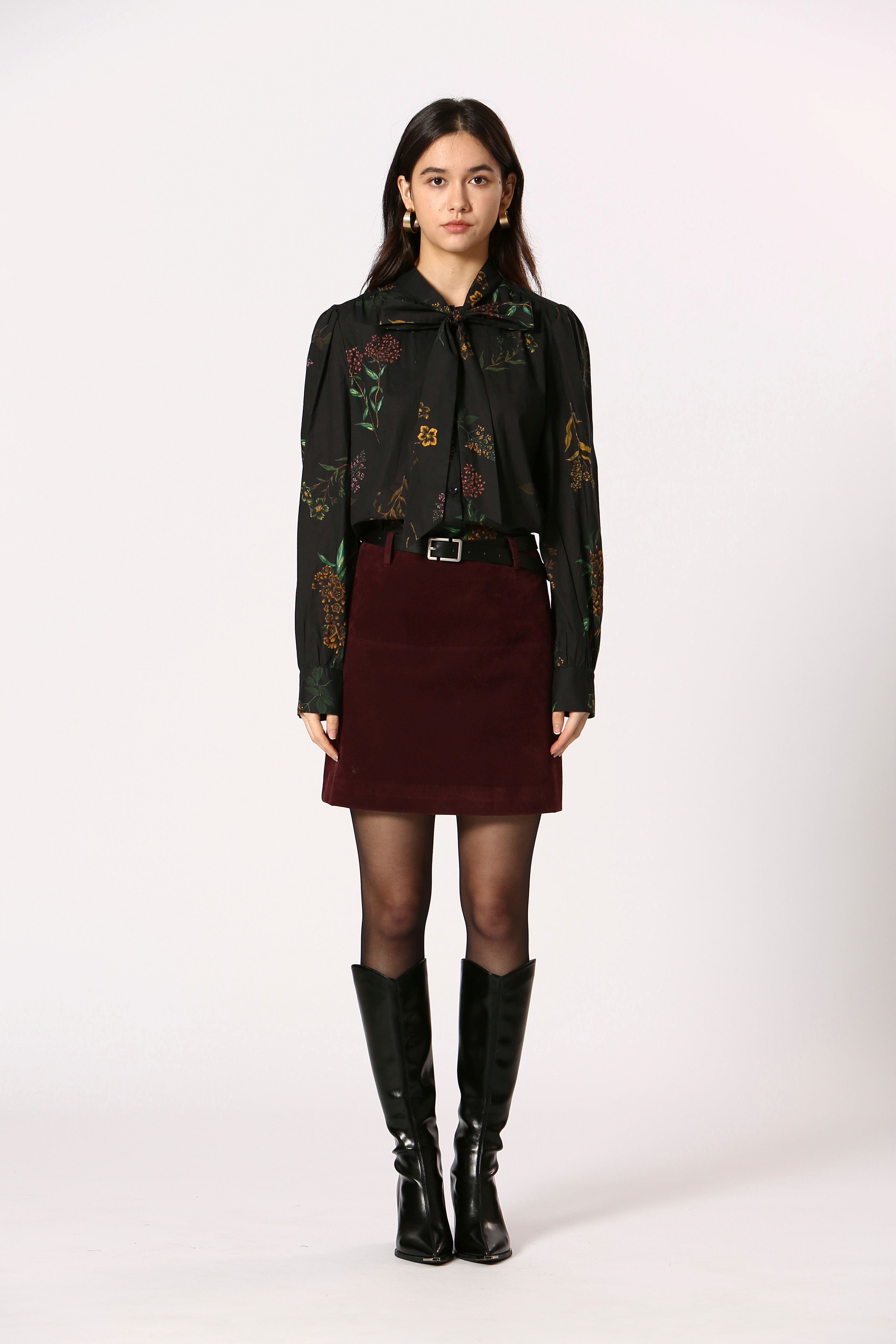 Blouse fleuri col lavallière