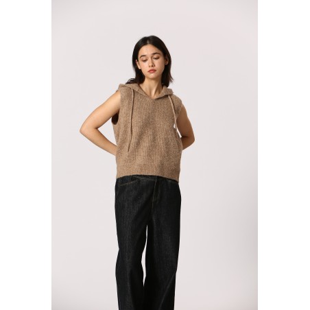Gilet en maille à capuche