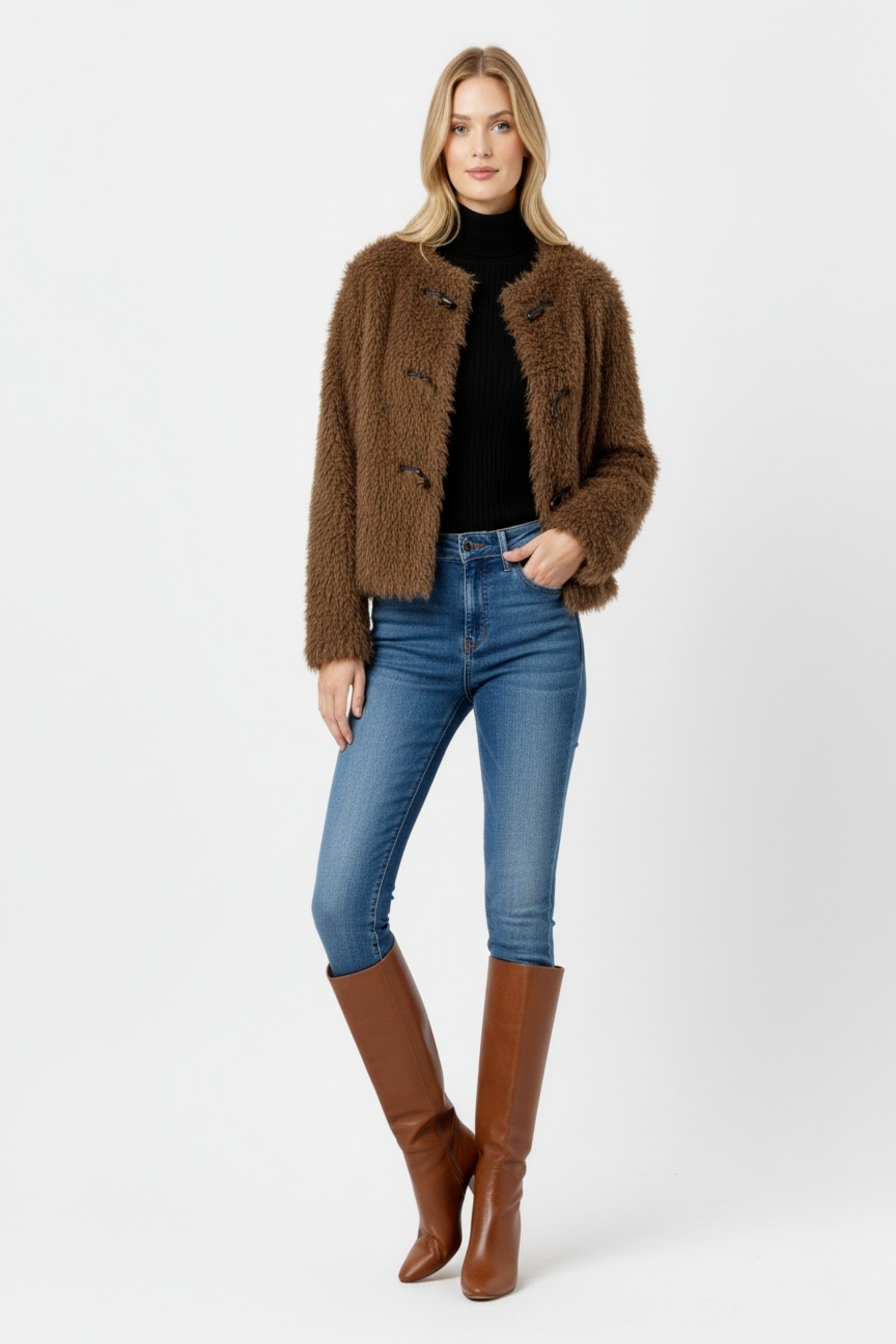 Veste courte en fausse...