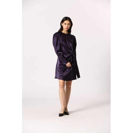 Robe courte effet métalique