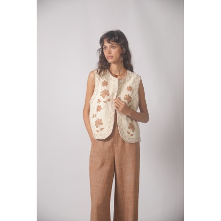 Gilet en jacquard brodé