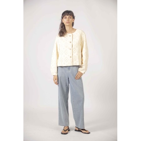 Veste jean broderie anglaise