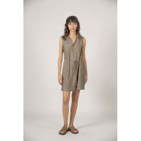 Robe courte col chemise