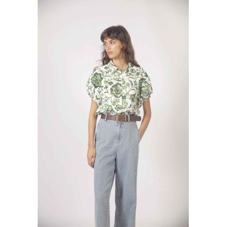 Top imprimé et brodé