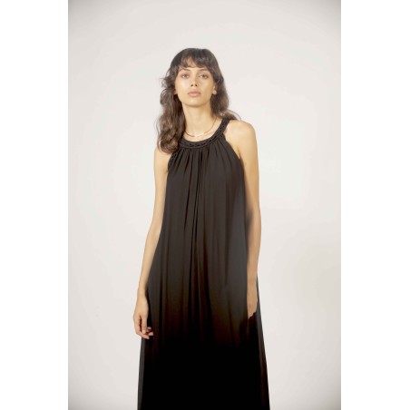 Robe longue sans manche