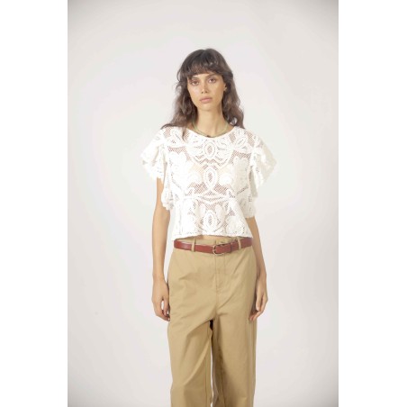 Top en crochet à volants